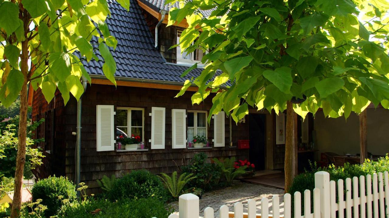 Sonnige 2-Zimmer Wohnung Mit Terrasse Und Garten Nagold Buitenkant foto